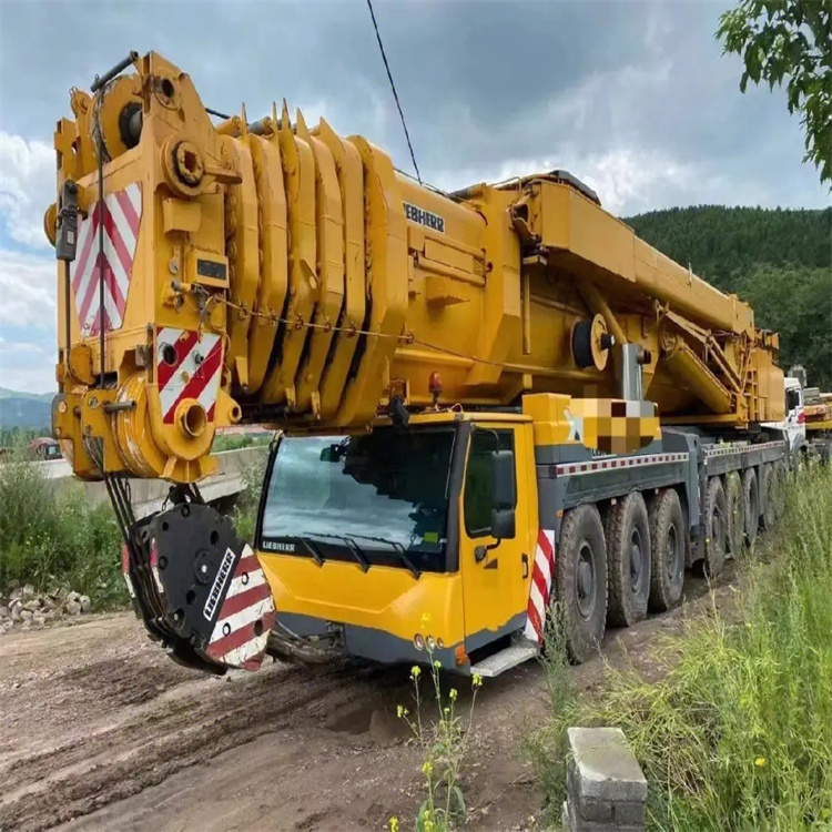 丹巴附近100吨吊车出租电话