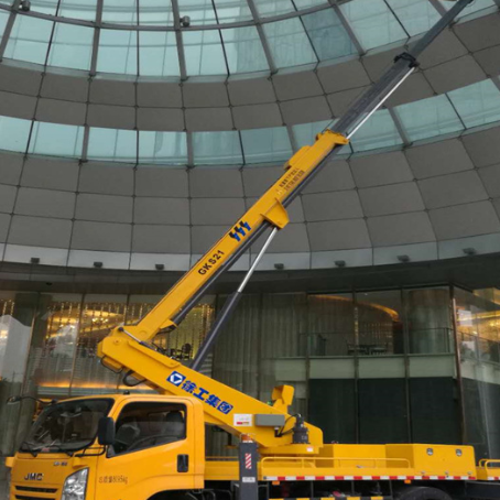 丹巴附近高空作业车租赁｜安全设备租赁｜高空安装|工程定制化方案｜亿立达设备租赁